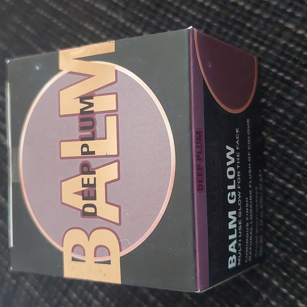 New makeup revolution balm glow Deep Plum